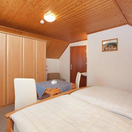 Flat In Polle Near The Forest المظهر الخارجي الصورة