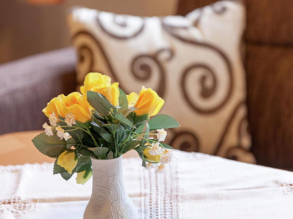 Flat In Polle Near The Forest المظهر الخارجي الصورة