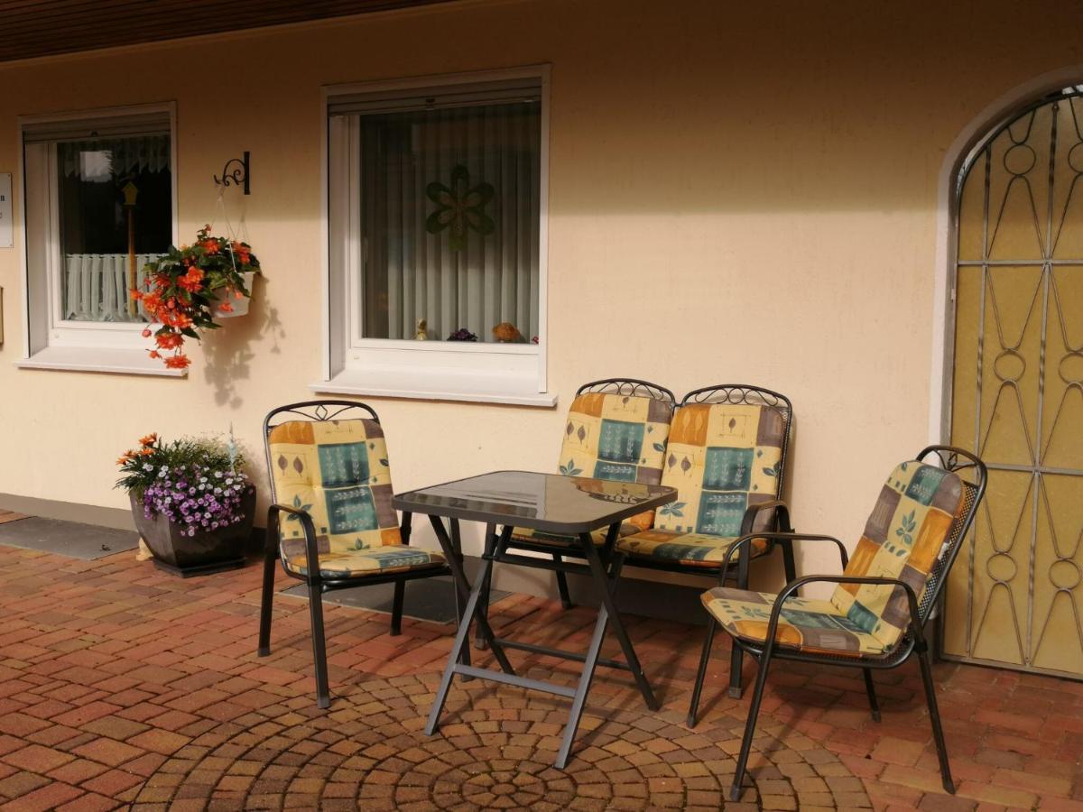 Flat In Polle Near The Forest المظهر الخارجي الصورة